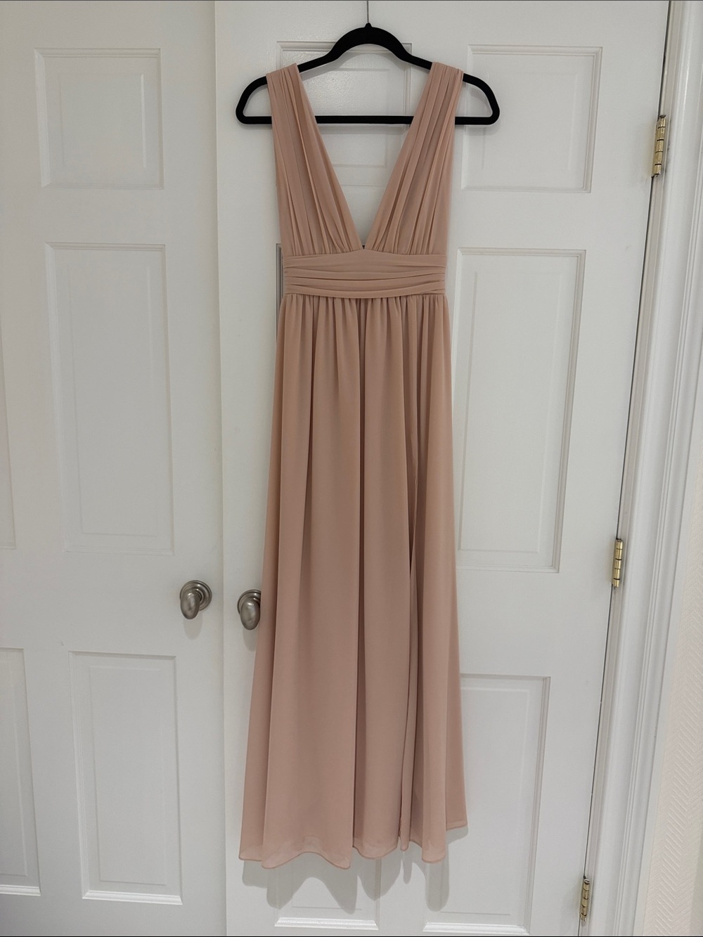 Lulu's Blush Plunge V-Neck Maxi Dress